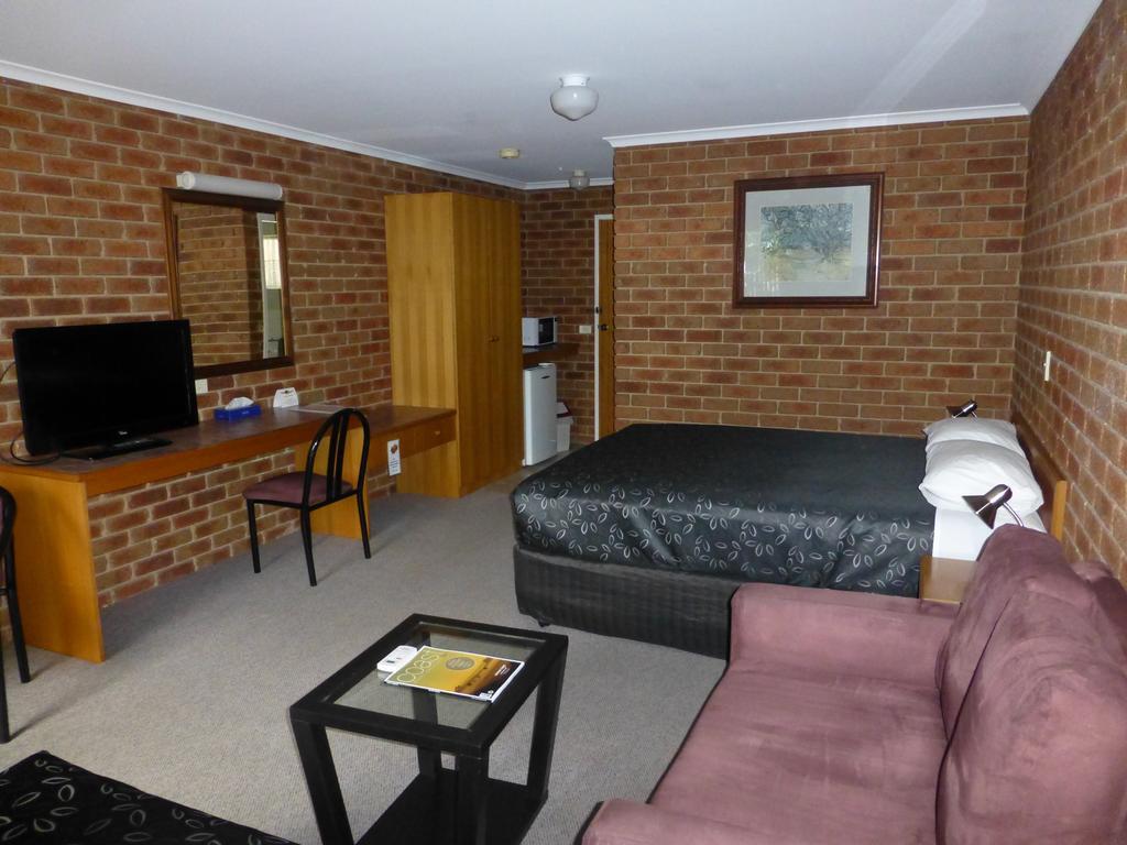 Inverloch Central Motor Inn Exterior foto