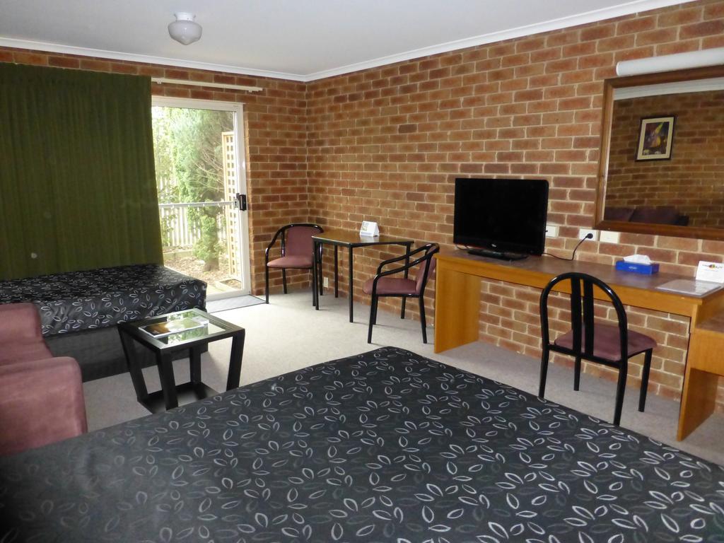 Inverloch Central Motor Inn Exterior foto